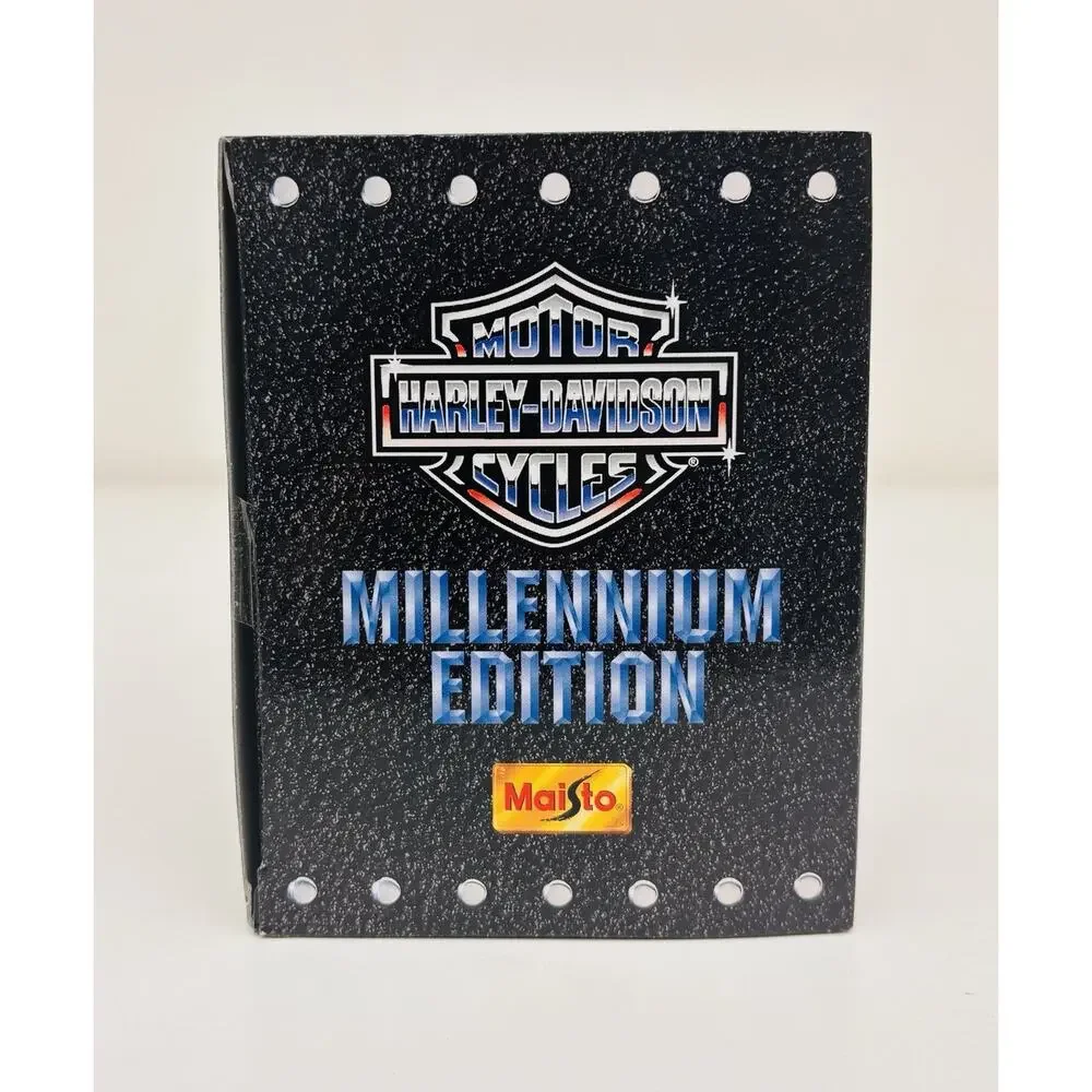 Maisto 1:18 Harley Davidson 92 FXDB Daytona 50th Anniversary Millennium Edition